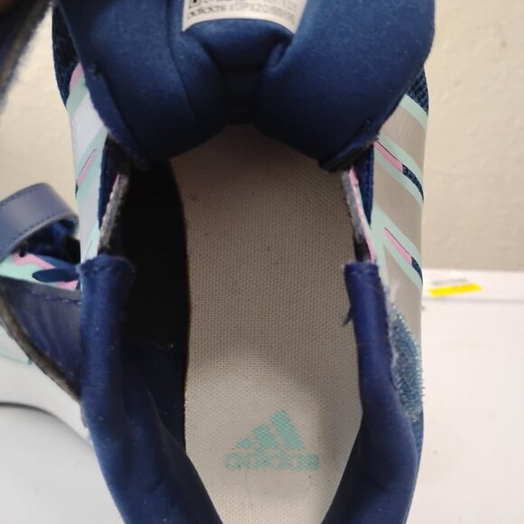 New Adidas size 2 - Picture 4 of 4